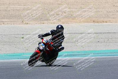 media/Jun-24-2022-TrackDaz (Fri) [[aa6850b51f]]/Group B/145pm (turn 2)/